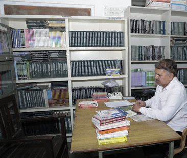 Pharmacy books collection at MACP library